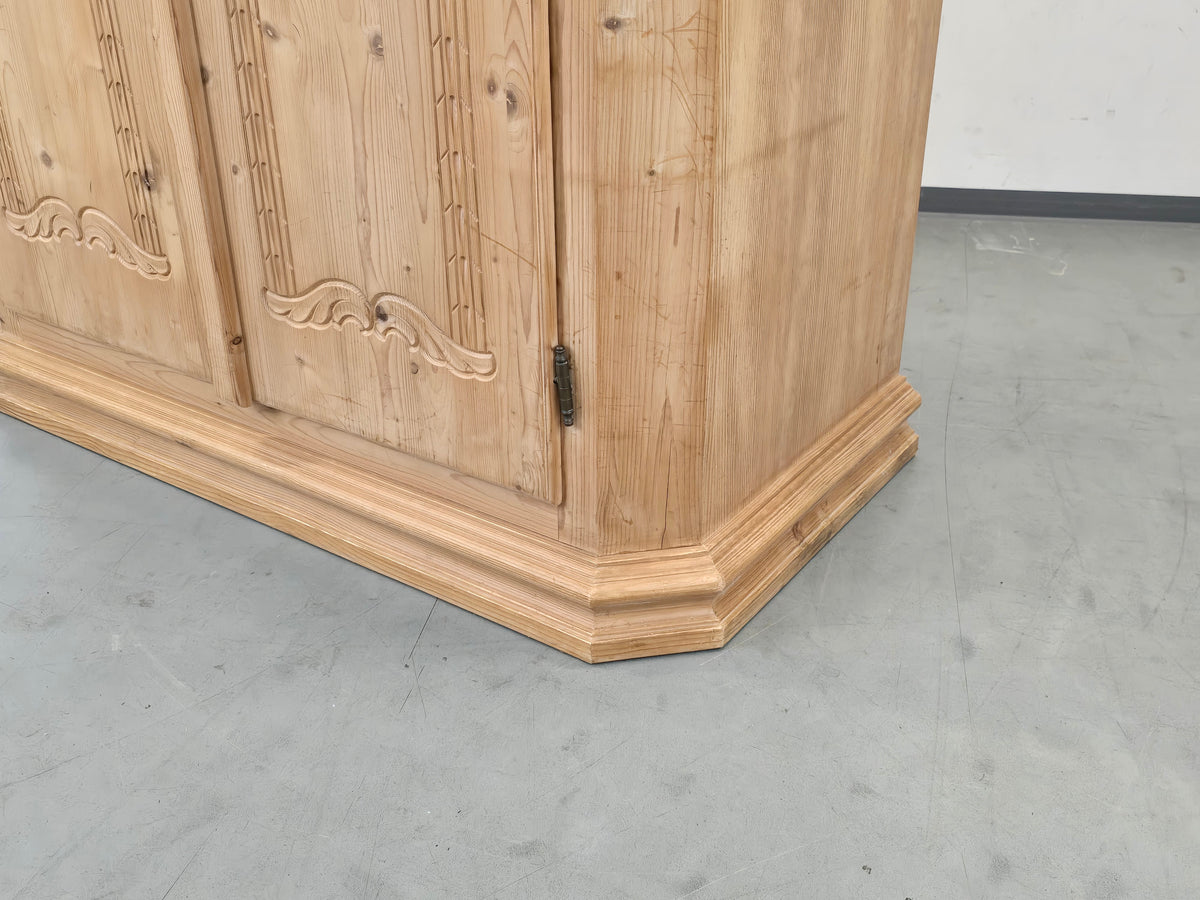 VOGLAUER SCHRANK Bauernschrank Anno Kleiderschrank Antik Holzschrank