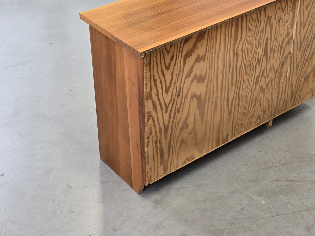 MID CENTURY Eckschrank Nussbaum Sideboard Vintage Credenza Anrichte 60s