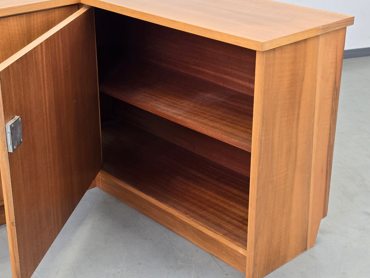 MID CENTURY Eckschrank Nussbaum Sideboard Vintage Credenza Anrichte 60s