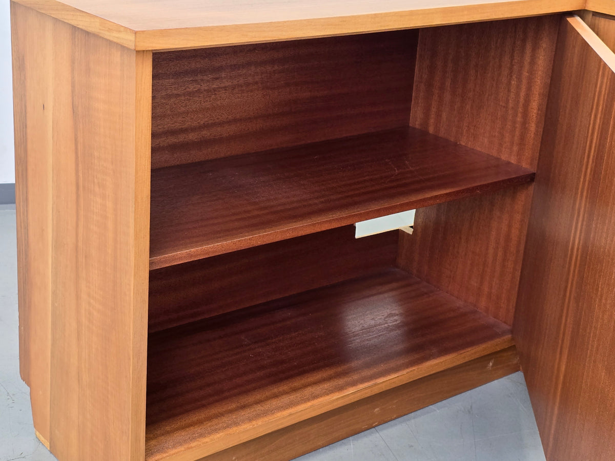 MID CENTURY Eckschrank Nussbaum Sideboard Vintage Credenza Anrichte 60s