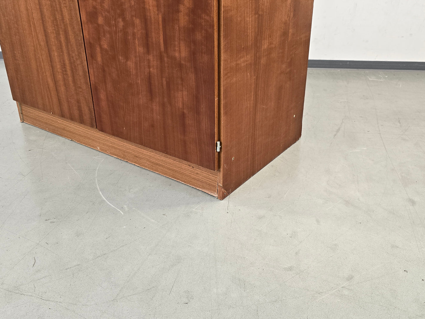 VINTAGE KLEIDERSCHRANK Mid Century Schrank Teak Holz Mahagoni Retro 60er 70er