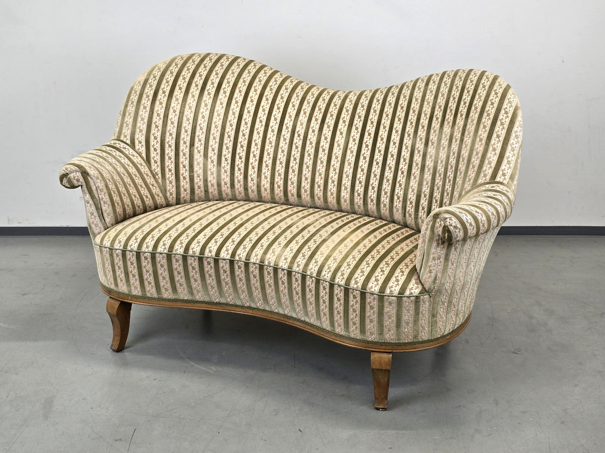NIERENSOFA MID-CENTURY Vintage 50er Cocktailsofa Couch 2-Sitzer Samt Velvet Grün