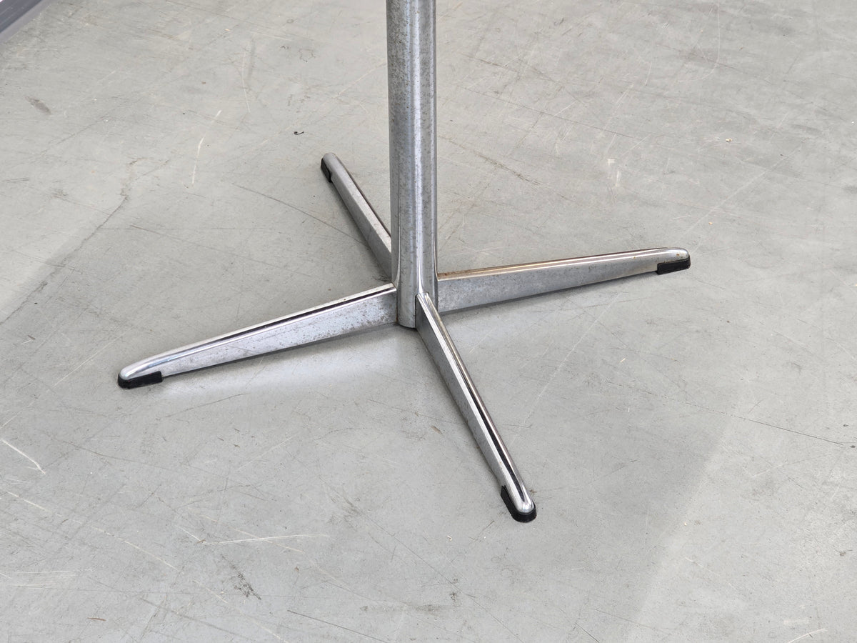 BISTROTISCH VINTAGE Runder Tisch Bistro Gastro Chrom Design 70 cm