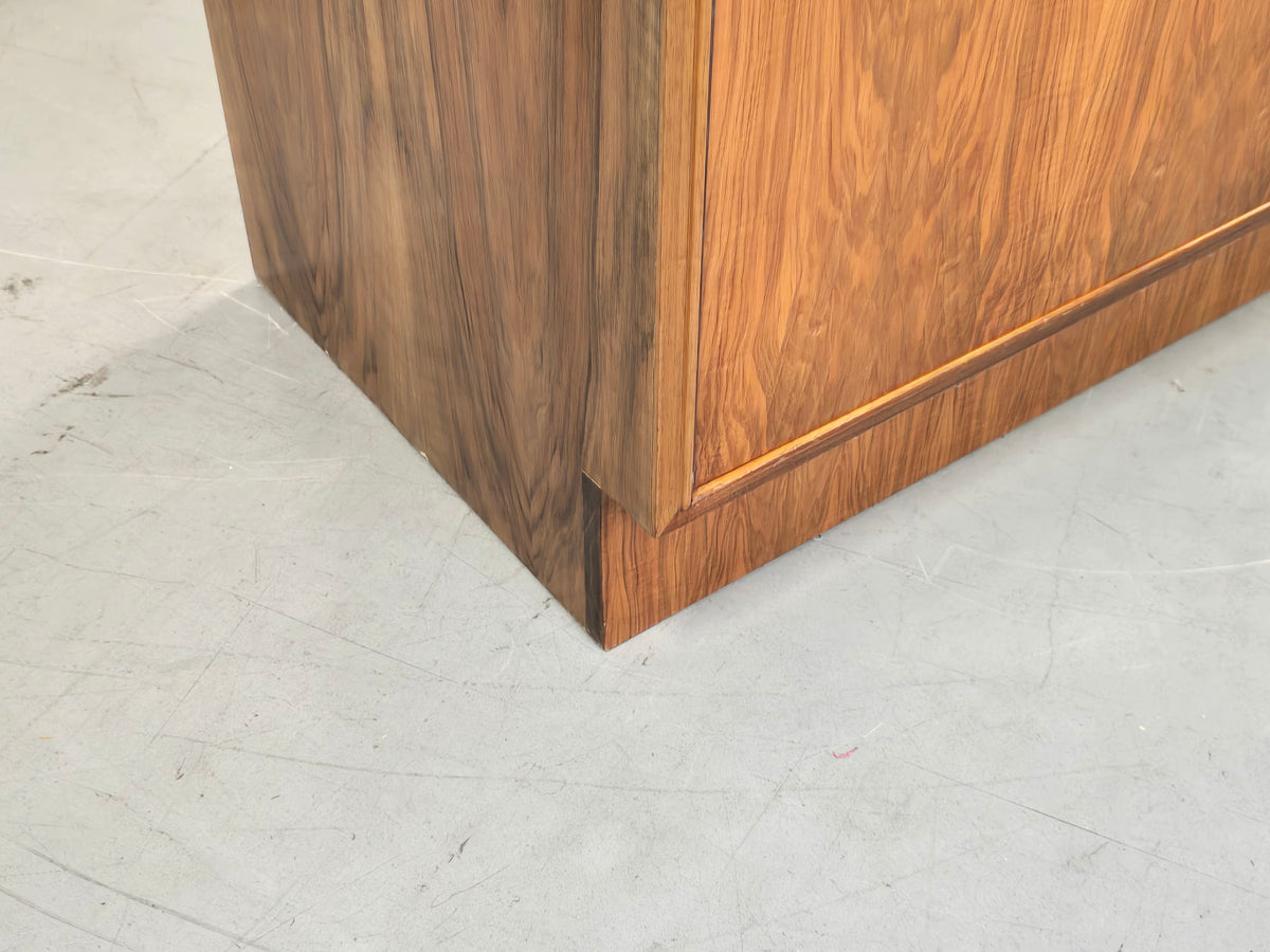 VINTAGE KLEIDERSCHRANK Nussbaum Vintage Holz Schrank Mid Century 1960er