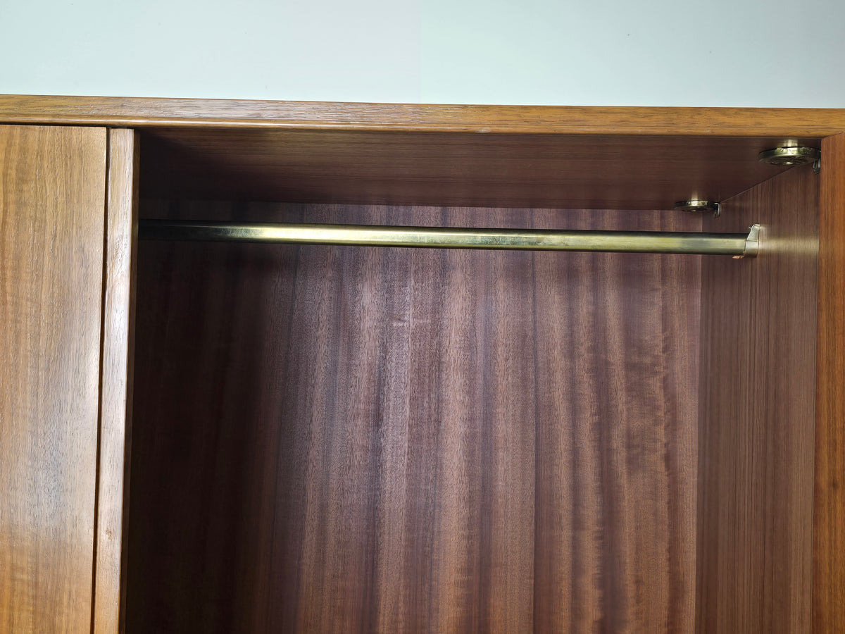 VINTAGE KLEIDERSCHRANK Nussbaum Vintage Holz Schrank Mid Century 1960er