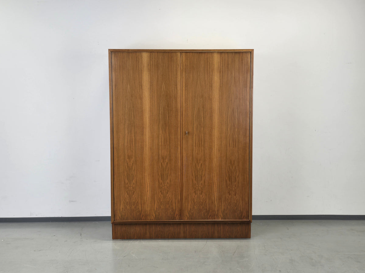 VINTAGE KLEIDERSCHRANK Nussbaum Vintage Holz Schrank Mid Century 1960er