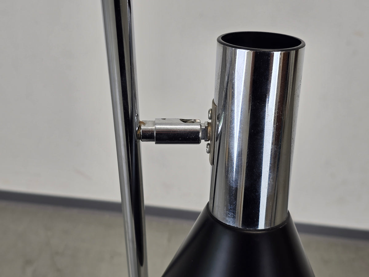 MID CENTURY STEHLAMPE Leuchte Vintage schwarz chrom Licht 60s