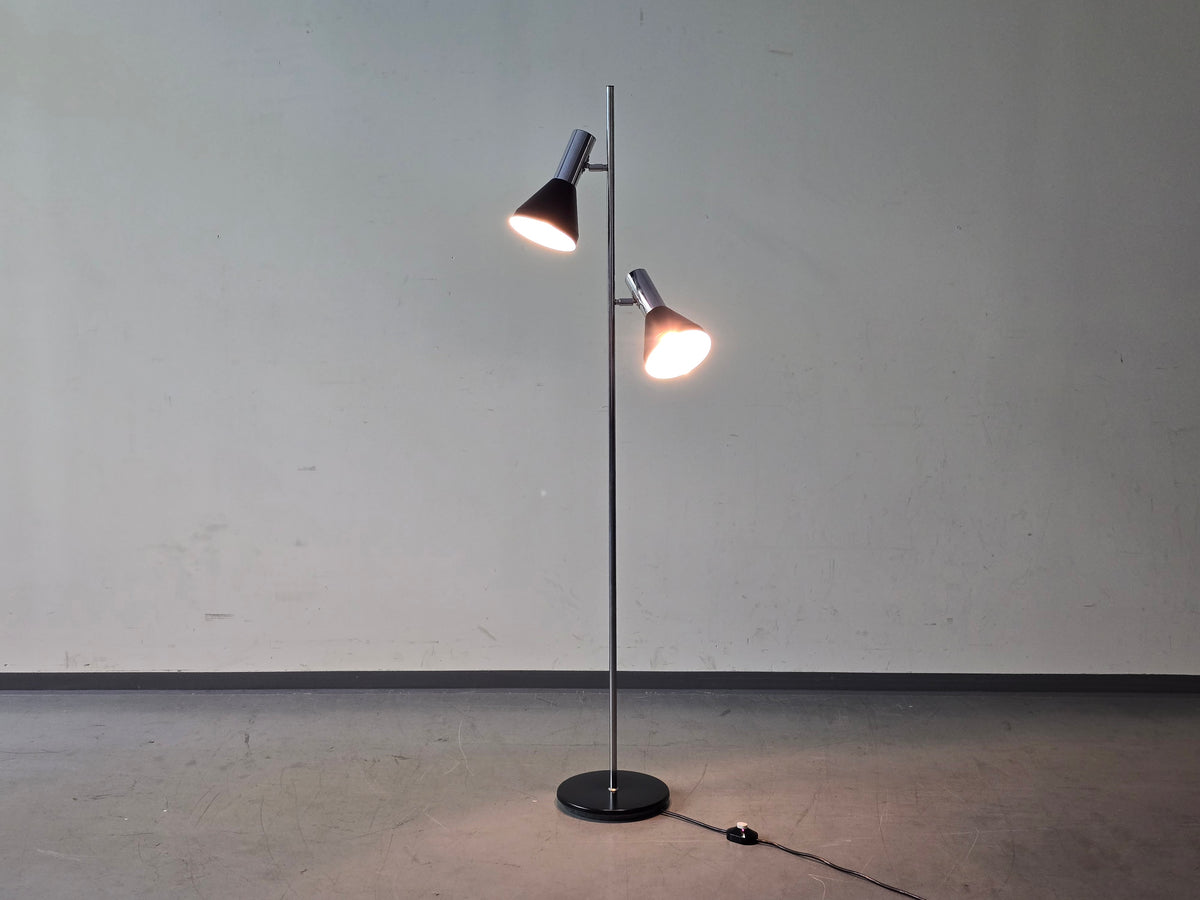 MID CENTURY STEHLAMPE Leuchte Vintage schwarz chrom Licht 60s