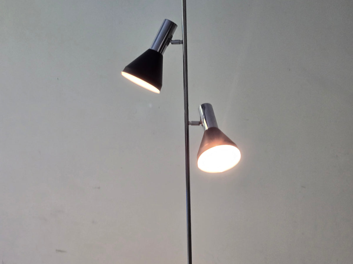 MID CENTURY STEHLAMPE Leuchte Vintage schwarz chrom Licht 60s