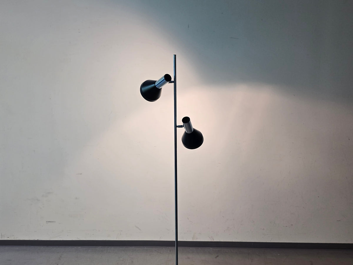 MID CENTURY STEHLAMPE Leuchte Vintage schwarz chrom Licht 60s