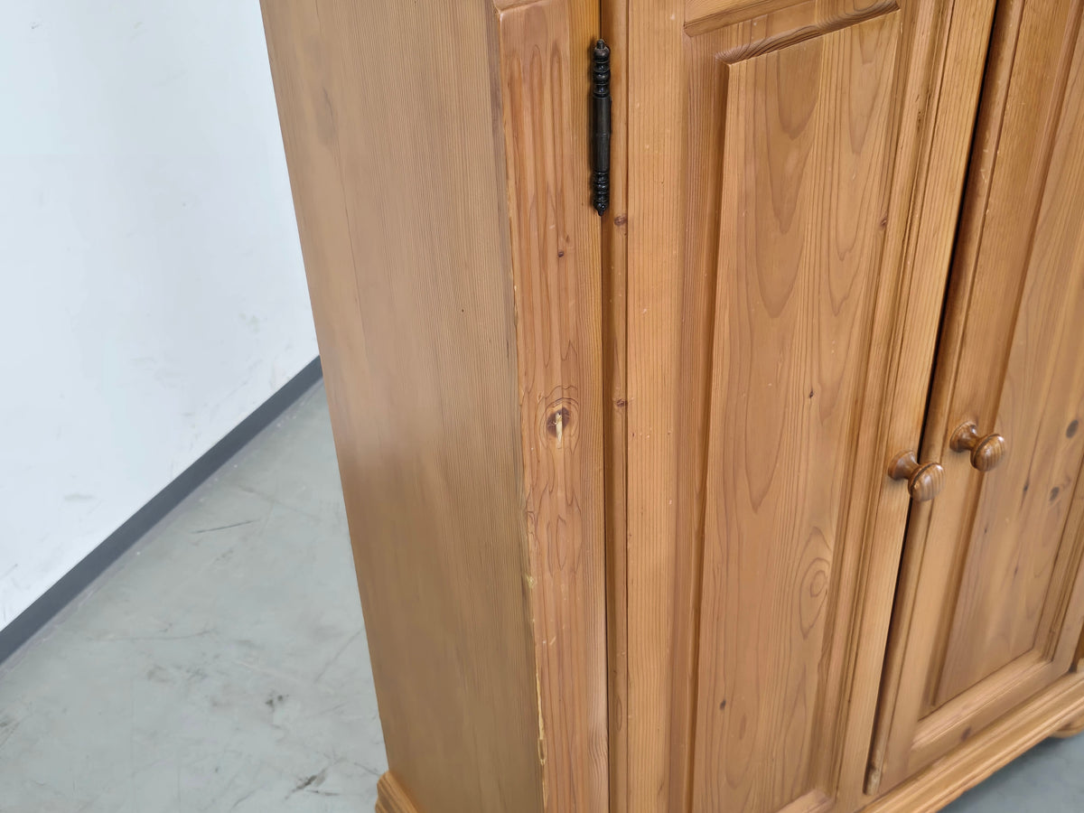 MASSIVHOLZ SCHRANK Kiefer Kommode Vertiko Landhaus Vintage Antik