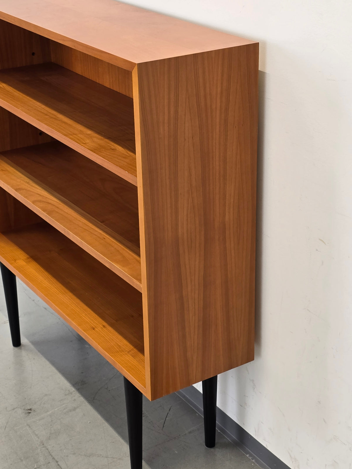 MID CENTURY REGAL Holz Kirschbaum Sideboard Bücher Büro Vintage