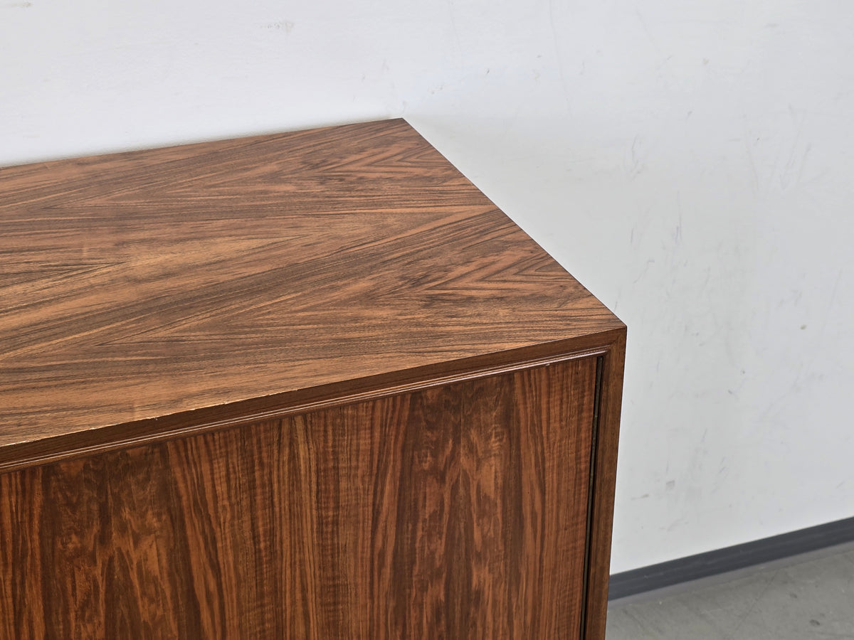 MID CENTURY Sideboard Nussbaum Hairpin Legs Kommode 60er Retro