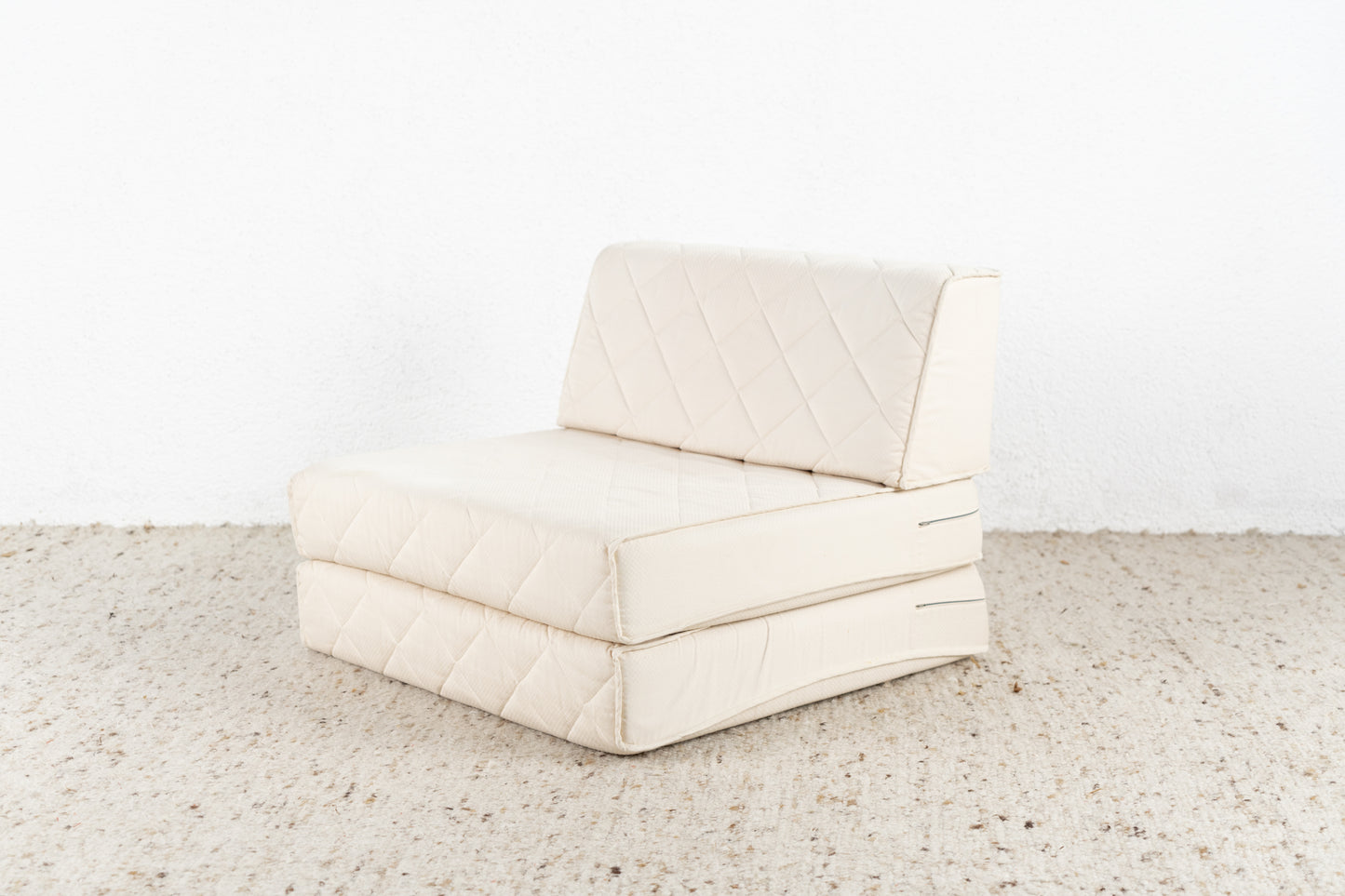 Vintage Sessel Sofa Creme Couch Schlaf Bett Boden Yoga Klappmatratze