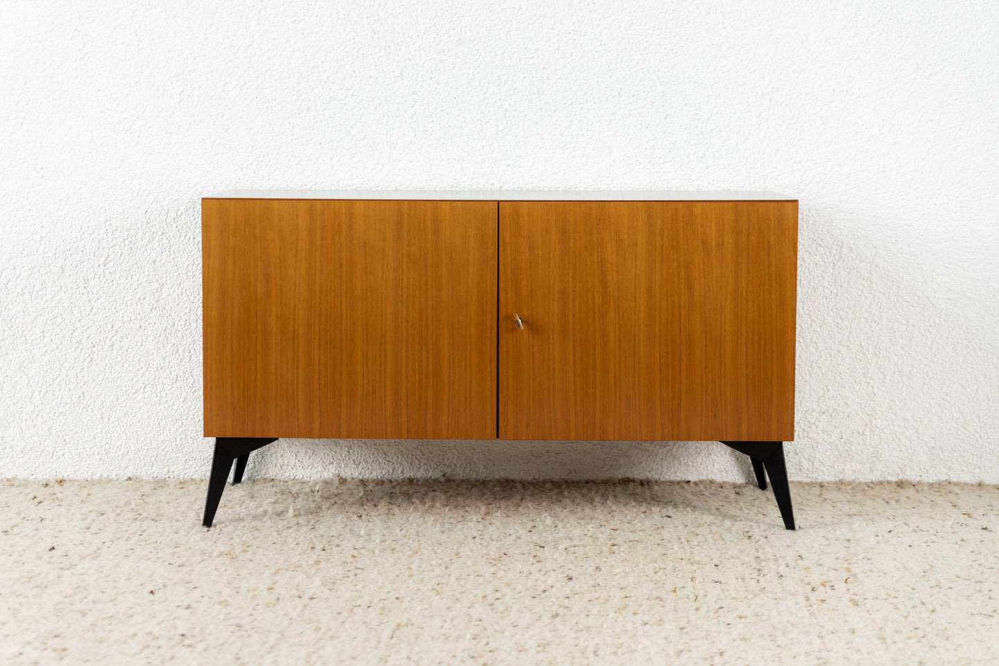 Nuss Sideboard