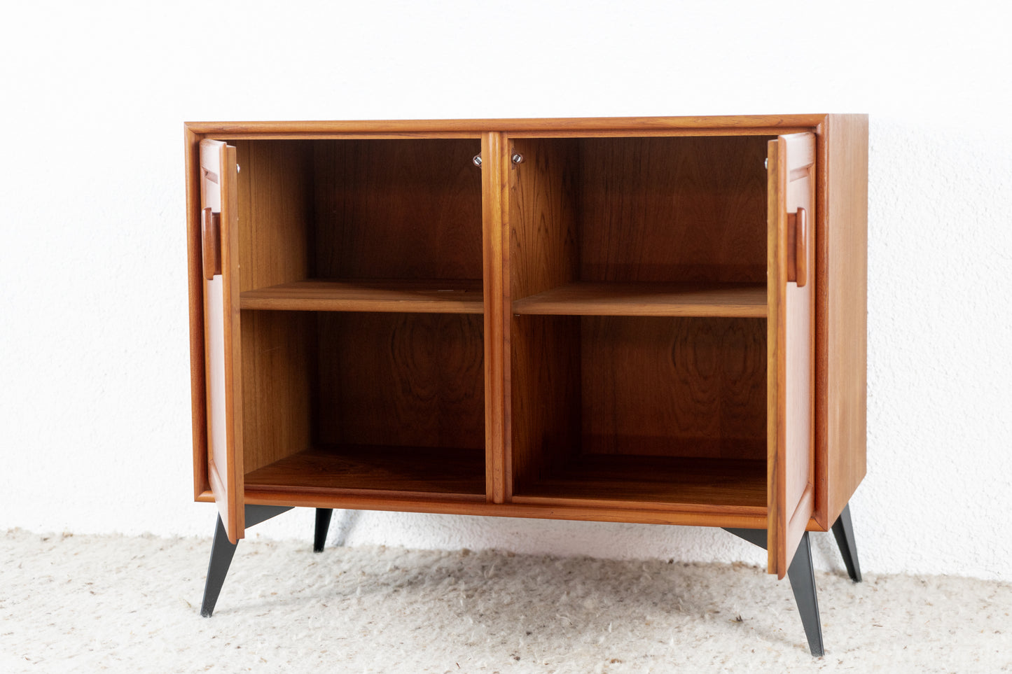 Vintage Kommode Schrank Sideboard Holz Teak RT Möbel Heinrich Riestenpatt