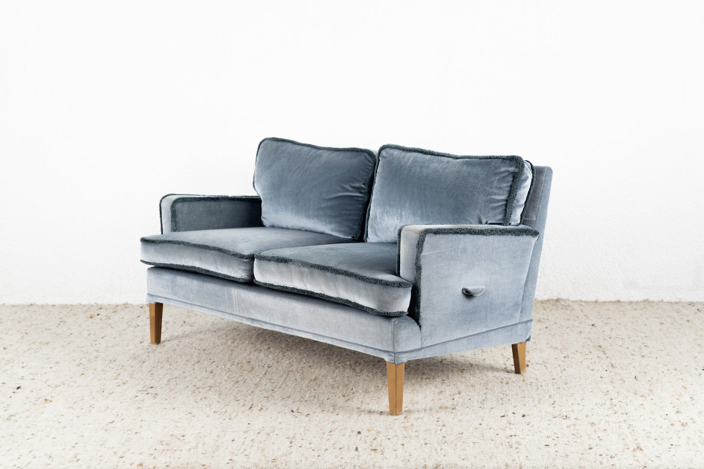 1 von 2 Sofa Couch Schlafsofa Ausklappbar Samt Blau Zweisitzer