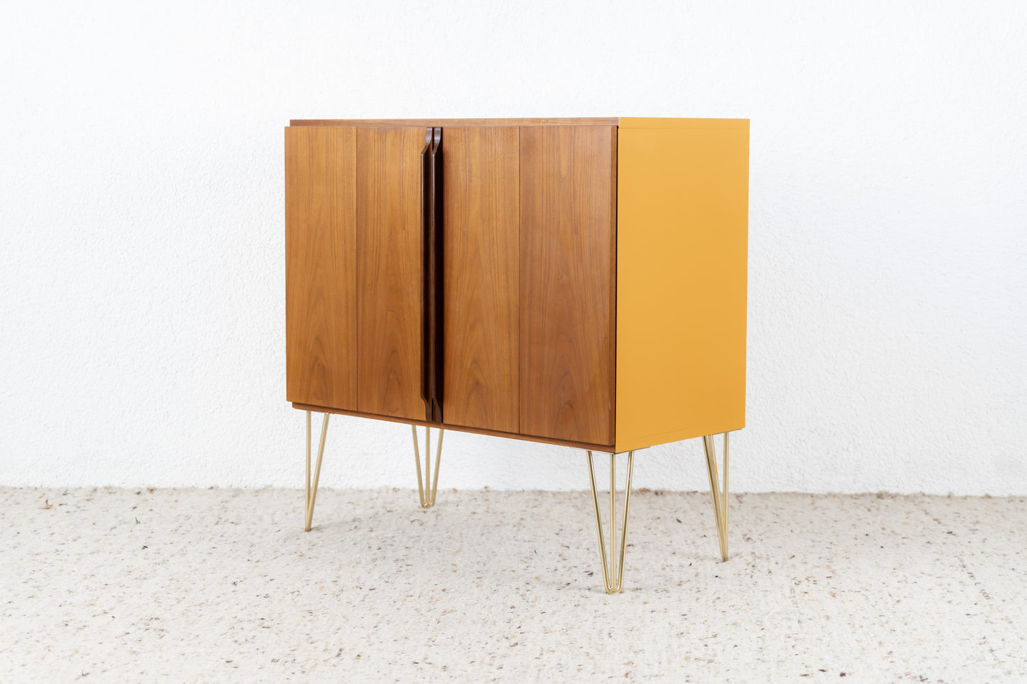 Vintage Kommode Tv Sideboard Nuss Holz Orange Mid Century Klapptüren