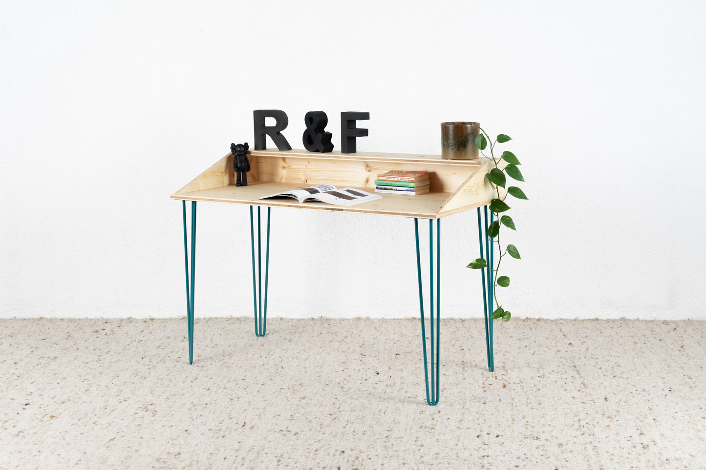 R&F Designer Schreibtisch Massivholz Mid Century Vintage Design