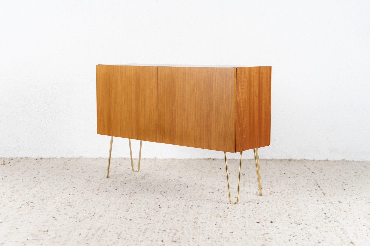 Nuss Sideboard