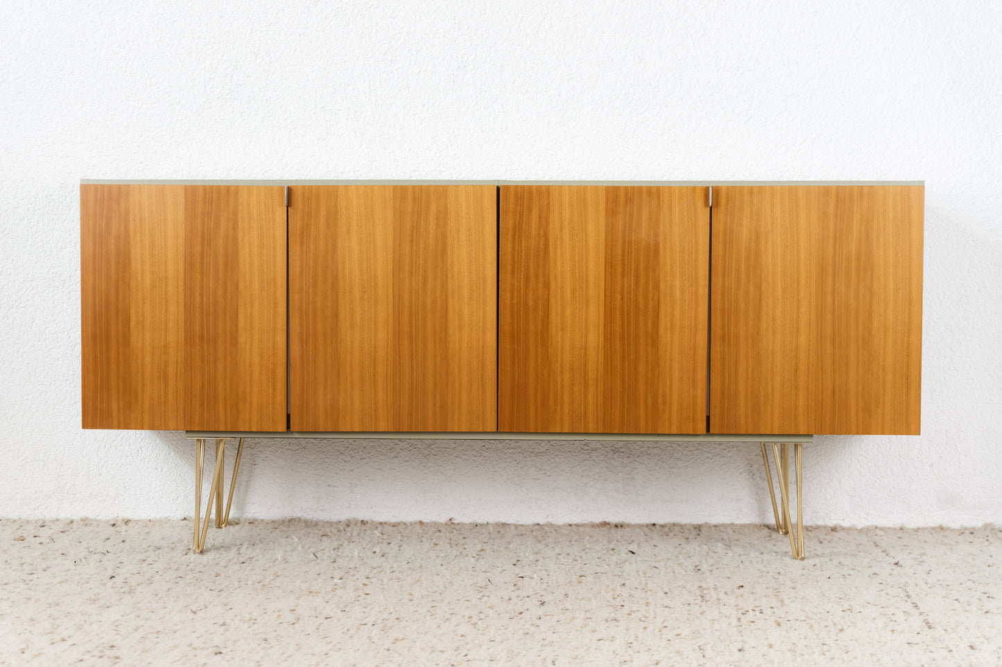 Sideboard Mid Century Nuss 205cm