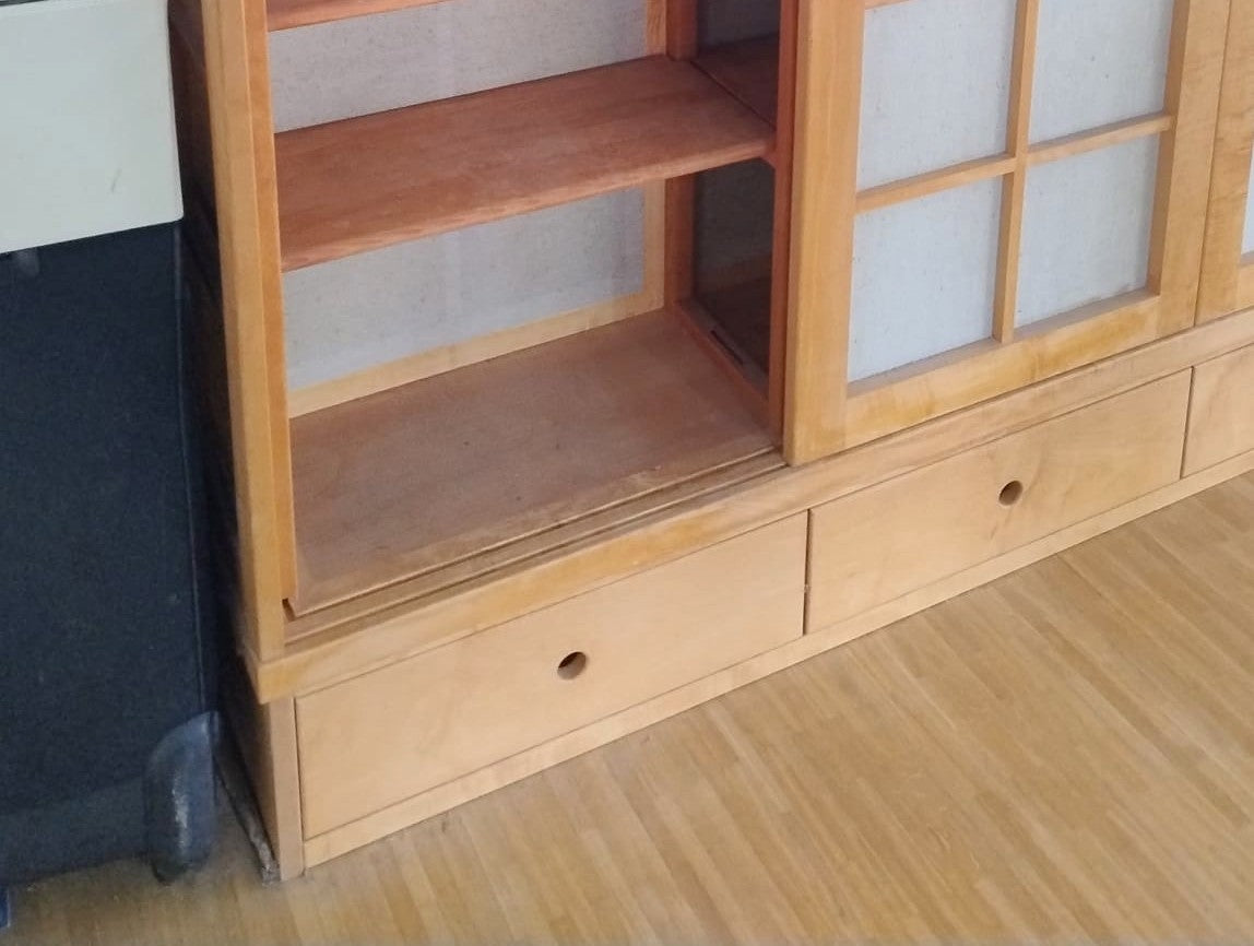GRÜNE ERDE Schrank Baumkrone Shoji Japan Massivholz Kleiderschrank
