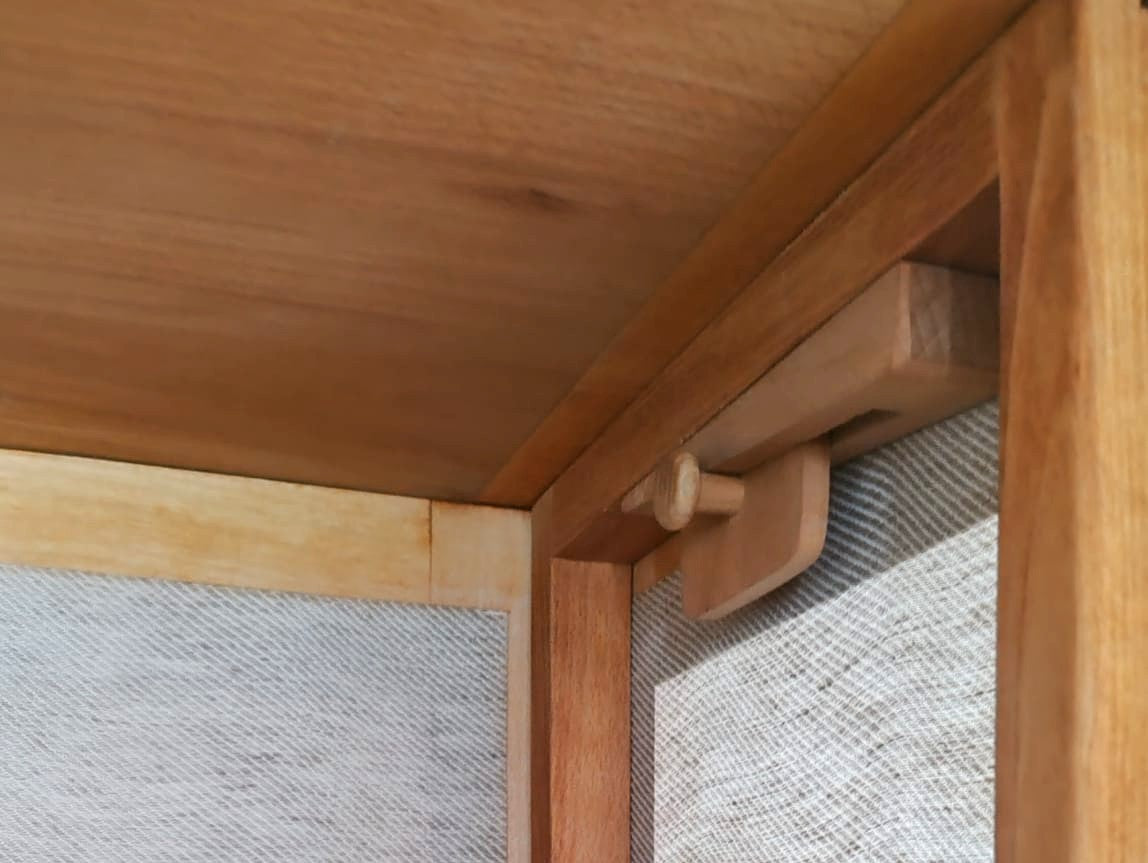 GRÜNE ERDE Schrank Baumkrone Shoji Japan Massivholz Kleiderschrank