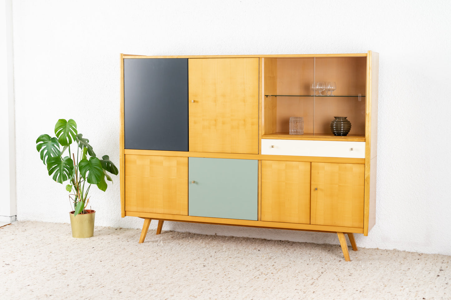 Highboard