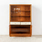 Schrank/Vitrine