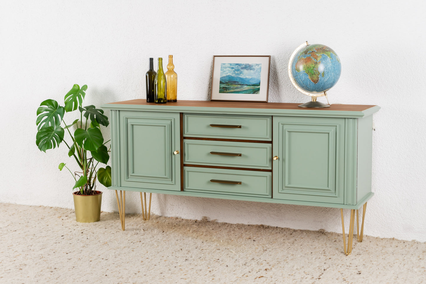 Sideboard