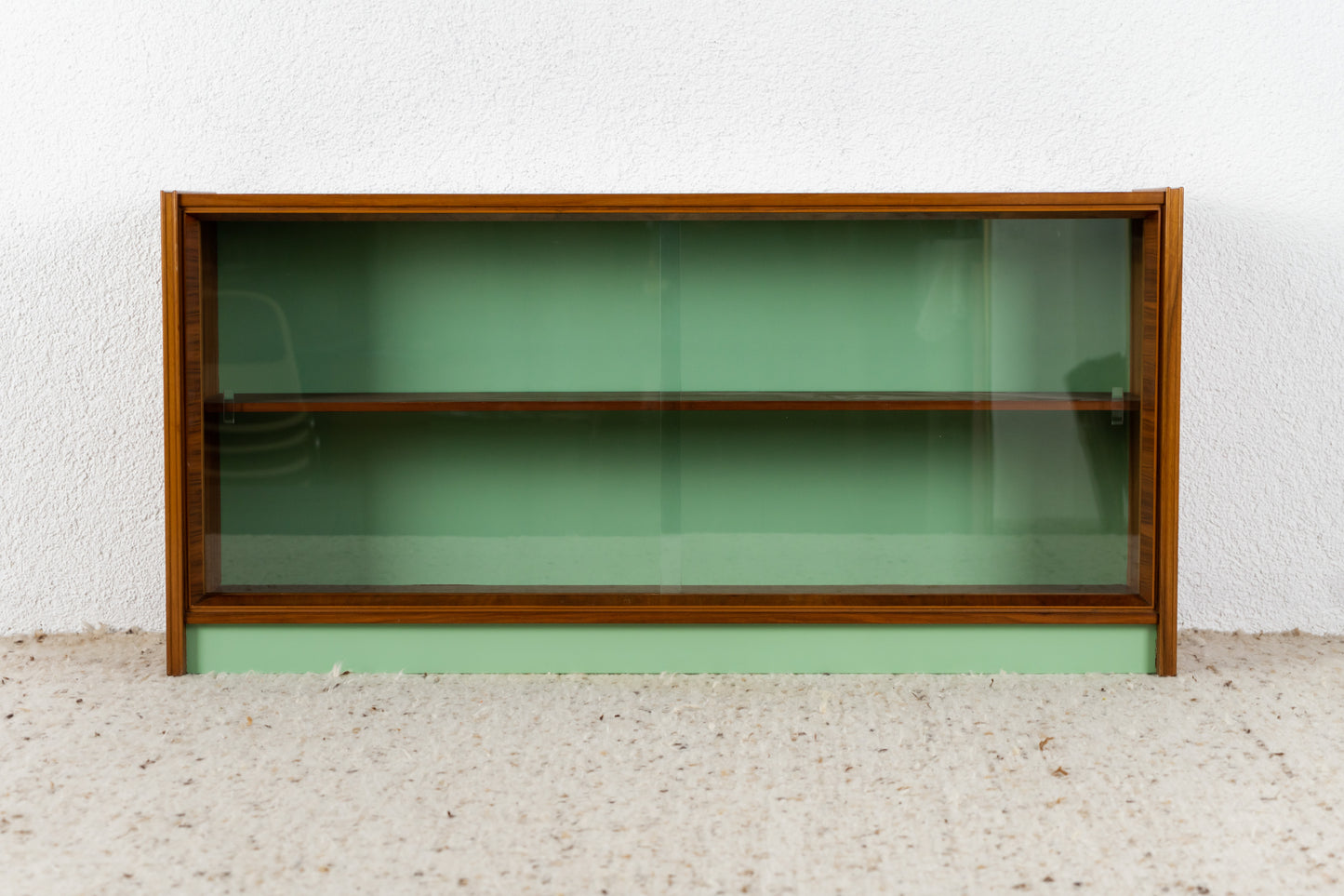 Vitrine / Sideboard