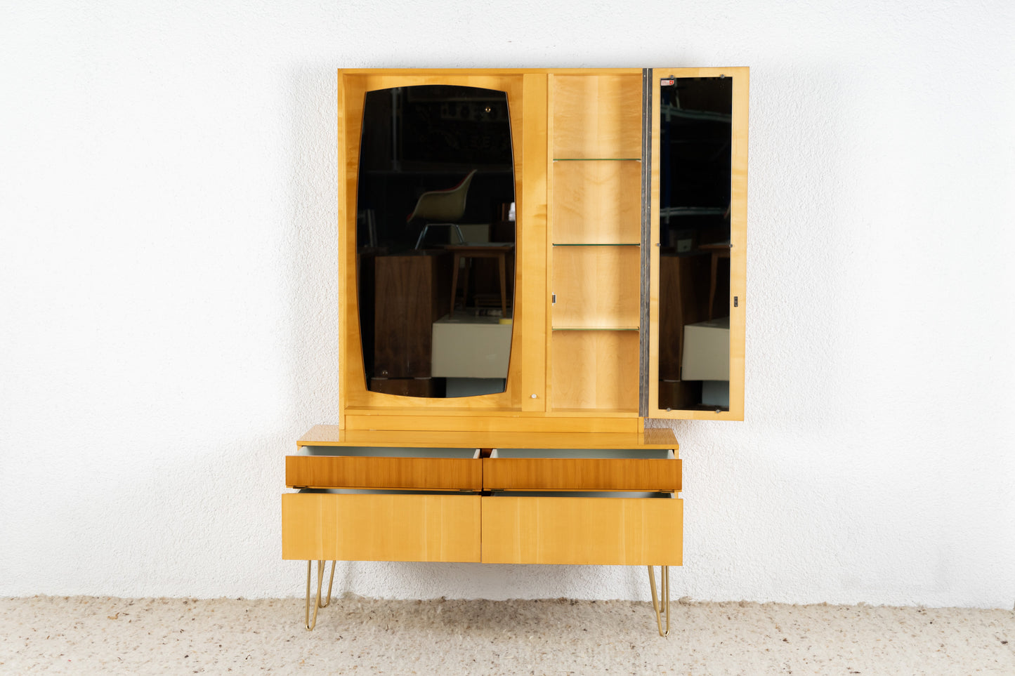 Kommode / Sideboard / Garderobe