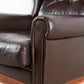 Sessel mit Hocker